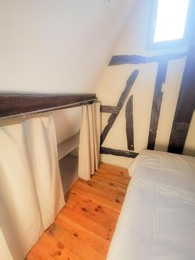 شقة Loft Atypique Au Calme Avec Cour Privative بورج المظهر الخارجي الصورة