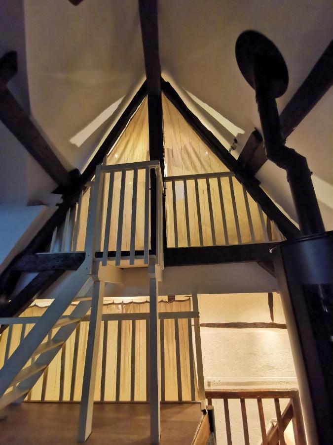 شقة Loft Atypique Au Calme Avec Cour Privative بورج المظهر الخارجي الصورة