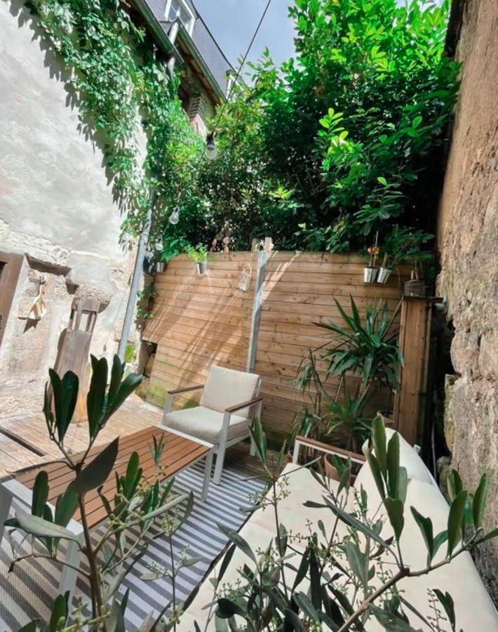 شقة Loft Atypique Au Calme Avec Cour Privative بورج المظهر الخارجي الصورة